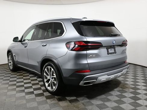 Certified 2025 BMW X5 xDrive50e w/ Parking Assistance Package image 5