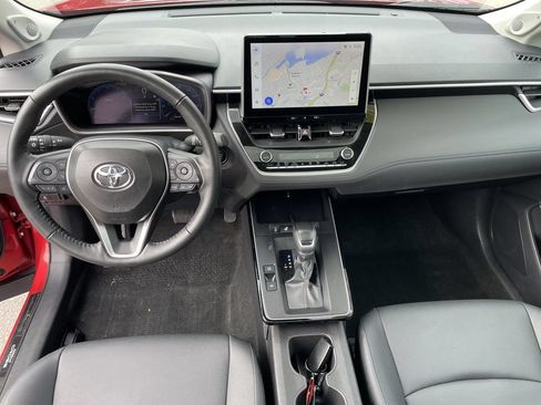 Certified 2026 Toyota Corolla Cross XLE w/ Convenience Package AWD/4WD image 15
