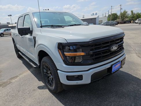 New 2026 Ford F150 XLT w/ Equipment Group 302A MID AWD/4WD image 2