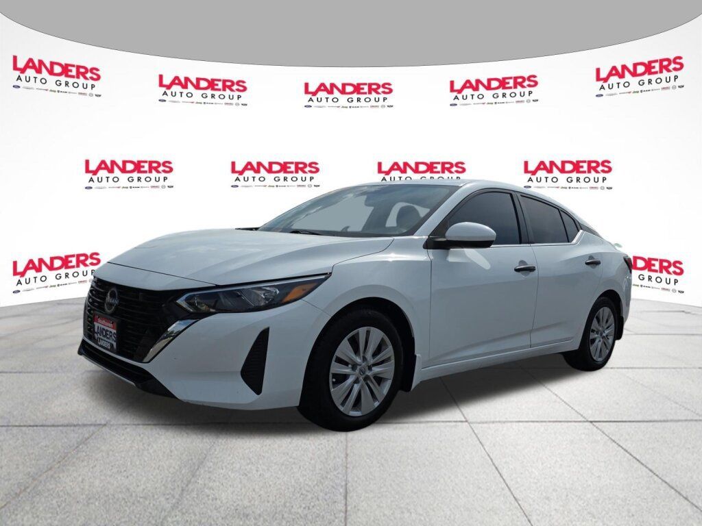 Used 2025 Nissan Sentra S FWD image 7