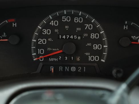 Used 1998 Ford F150 XL image 32