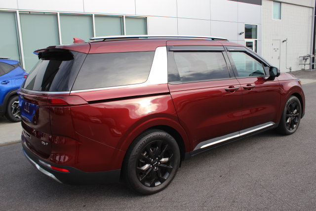 Used 2024 Kia Carnival SX Prestige FWD image 33