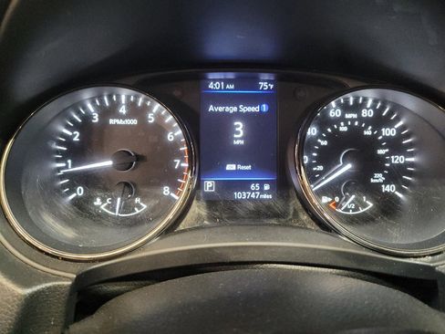 Used 2020 Nissan Rogue S FWD image 23