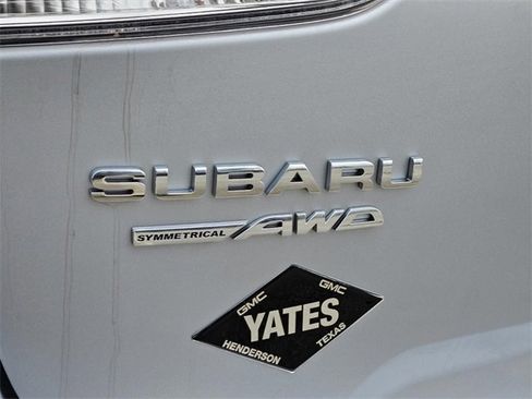 Used 2023 Subaru Forester Premium image 7