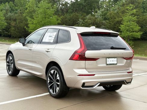 New 2026 Volvo XC60 B5 Plus w/ Protection Package Premier AWD/4WD image 6