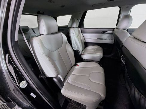 Used 2021 Hyundai Palisade SEL w/ Premium Package AWD/4WD image 30