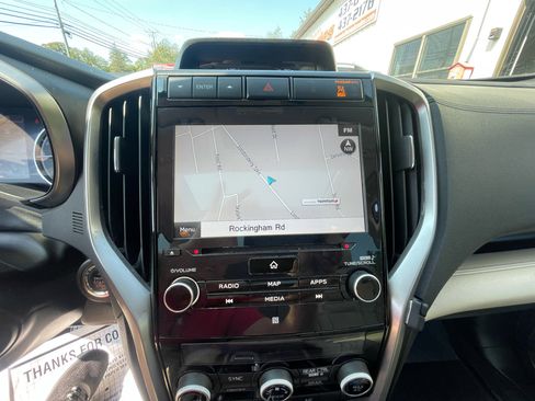 Used 2020 Subaru Ascent Limited w/ Technology Package image 17