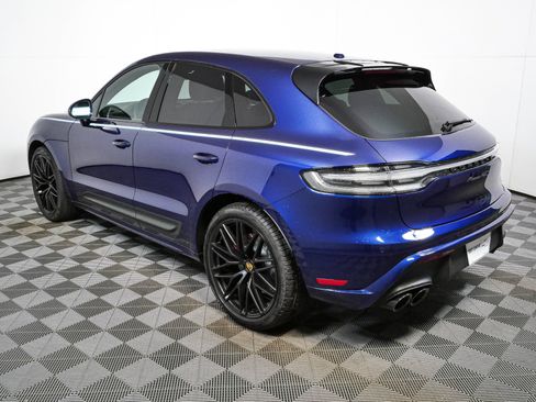 Certified 2022 Porsche Macan GTS AWD/4WD image 3