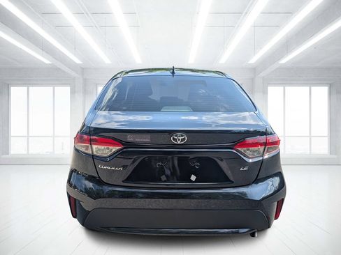 Used 2021 Toyota Corolla LE FWD image 4