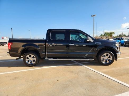 Used 2017 Ford F150 XLT w/ Equipment Group 302A Luxury image 4