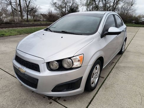 Used 2015 Chevrolet Sonic LS FWD image 2