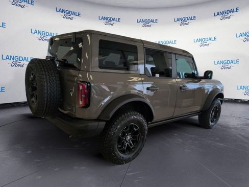New 2026 Ford Bronco Badlands AWD/4WD image 3