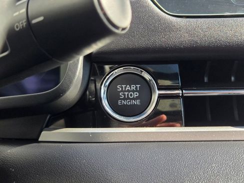 New 2026 Mitsubishi Outlander SEL image 25