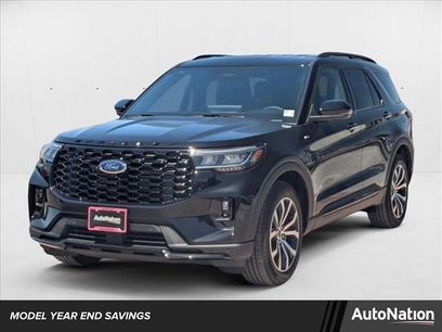 New 2025 Ford Explorer ST-Line w/ Premium Package
