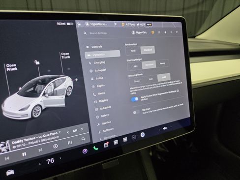 Used 2021 Tesla Model 3 Standard Range Plus image 51