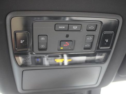 Used 2025 Lexus TX 350 AWD w/ Technology Package image 13