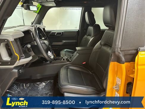 Used 2022 Ford Bronco Badlands AWD/4WD image 6
