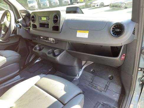 New 2025 Mercedes-Benz Sprinter 2500 image 41