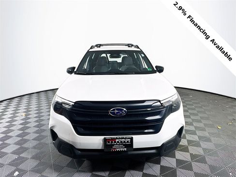 Used 2025 Subaru Forester image 2