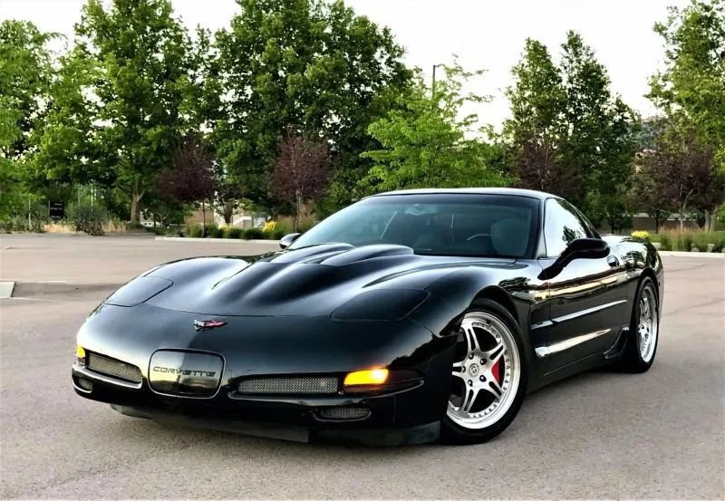 Used 2001 Chevrolet Corvette Z06 w/ Memory Pkg RWD image 3