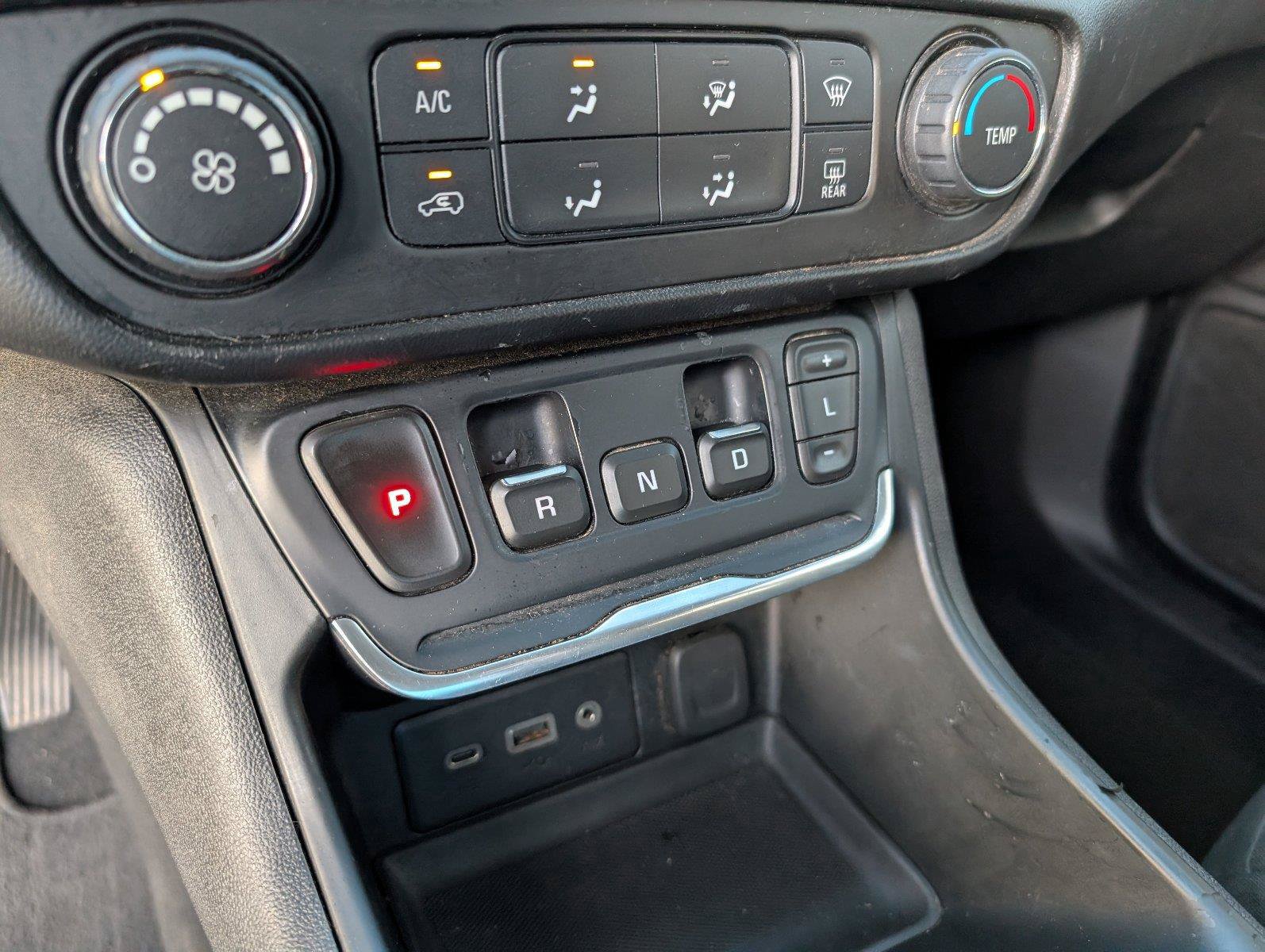 Used 2018 GMC Terrain SLE FWD image 20