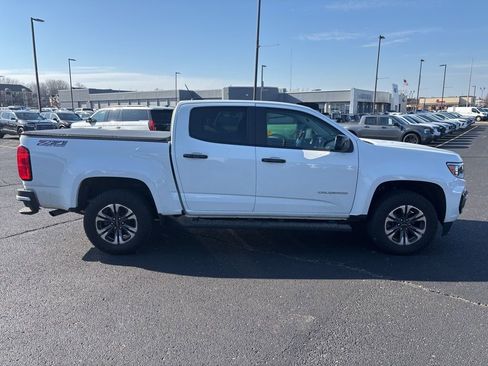 Used 2022 Chevrolet Colorado Z71 w/ Safety Package image 4
