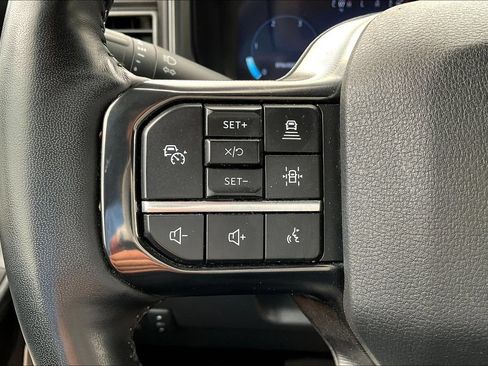 Used 2025 Ford F450 Platinum AWD/4WD image 10