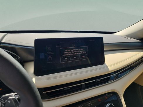 Certified 2024 INFINITI QX60 Luxe AWD/4WD image 15