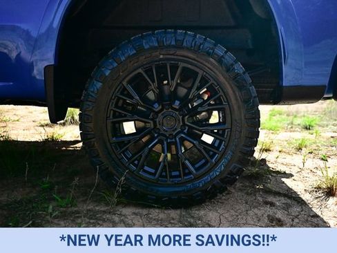 New 2025 Chevrolet Silverado 1500 Custom image 26