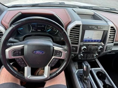 Used 2019 Ford F150 Platinum w/ FX4 Off-Road Package AWD/4WD image 16