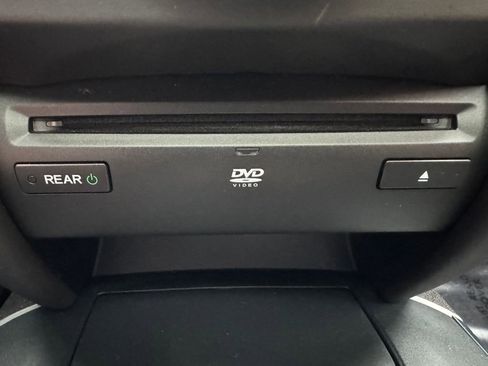 Used 2017 Acura MDX SH-AWD image 17