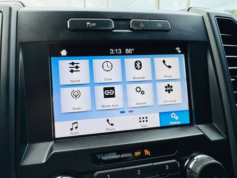 Used 2019 Ford F150 XL w/ Equipment Group 101A Mid AWD/4WD image 25