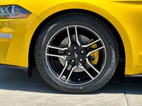 Used 2018 Ford Mustang Premium w/ Equipment Group 201A RWD image 27