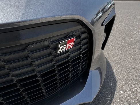 Used 2022 Toyota GR86 RWD image 13