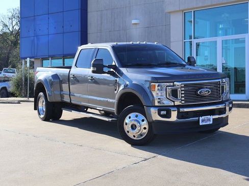 Used 2021 Ford F450 Lariat w/ Lariat Value Package image 1