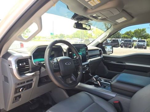 Used 2022 Ford F150 Lightning Pro w/ Tow Technology Package AWD/4WD image 9