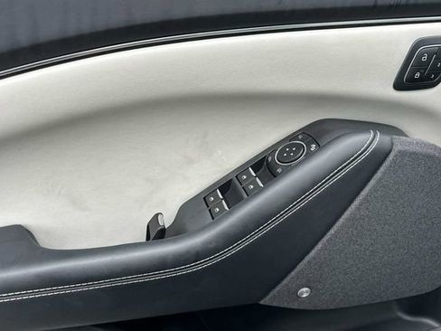 Used 2022 Ford Mustang Mach-E Premium image 10