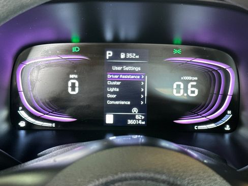 Used 2025 Kia Soul LX w/ LX Technology Package FWD image 24