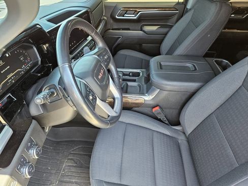 Used 2022 GMC Sierra 1500 Elevation AWD/4WD image 10