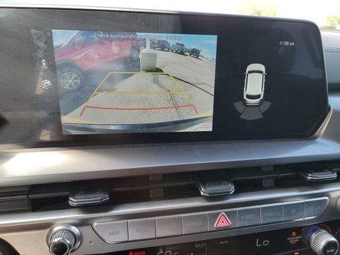 Used 2025 Kia Telluride S AWD/4WD image 15