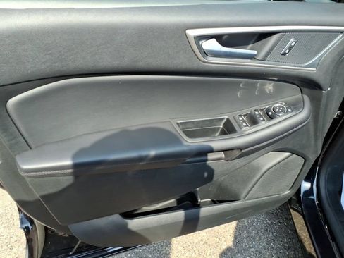 Certified 2024 Ford Edge SEL AWD/4WD image 12