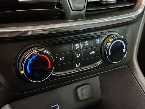 Used 2025 Buick Encore GX Preferred image 23