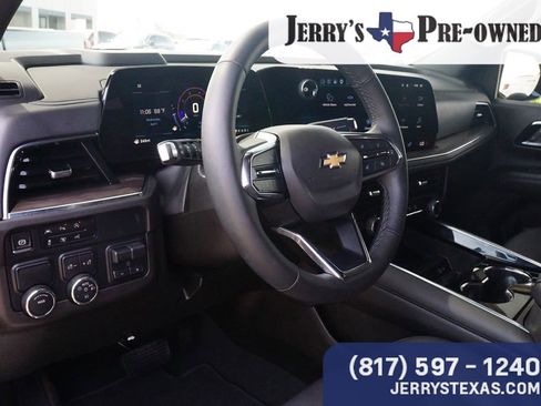 Used 2025 Chevrolet Tahoe LT w/ Comfort Package image 19