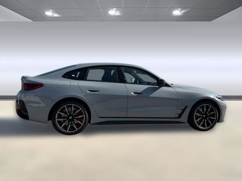 New 2026 BMW 430i w/ M Sport Package RWD image 6