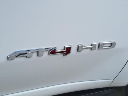 Used 2024 GMC Sierra 2500 AT4 w/ AT4 Premium Plus Package image 5