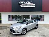 Used 2014 Ford Focus SE w/ SE Winter Package image 2