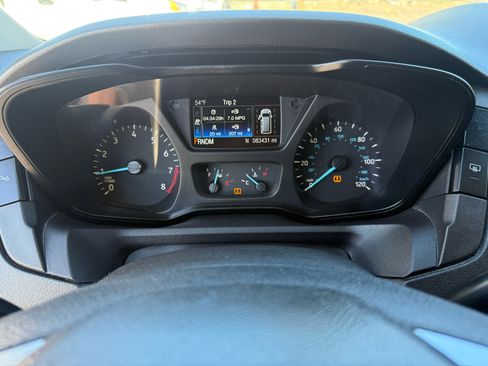 Used 2017 Ford Transit 150 XLT image 16