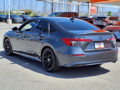 Used 2024 Honda Civic Sport image 4
