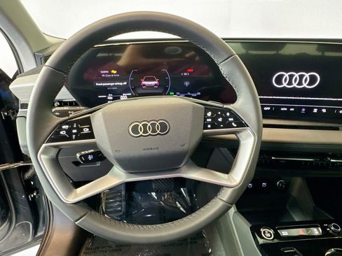 New 2025 Audi Q6 e-tron Premium image 11