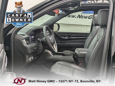 Used 2024 GMC Yukon Denali AWD/4WD image 4